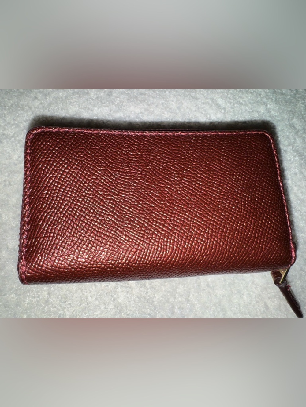COACH Metallic Burgundy Zip Card Holder Mini Wallet with Gold Logo NWOT - Picture 3 of 4